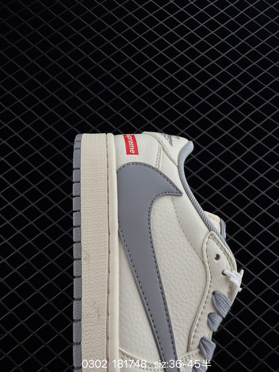 Travis Scott x Air Jordan 1 ” Reverse Mocha “